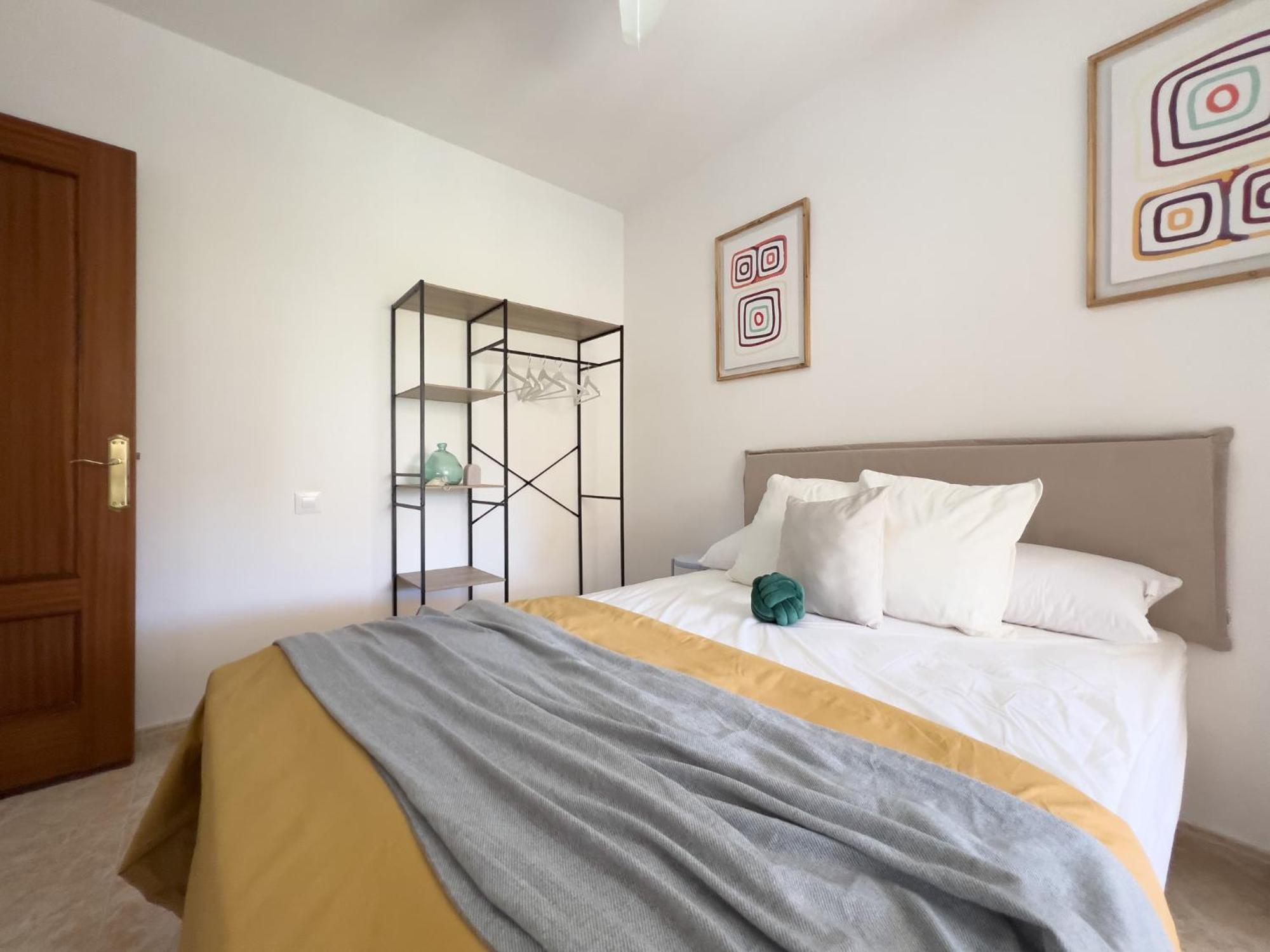 Rosaritohomes Madrigal de la Vera Luaran gambar