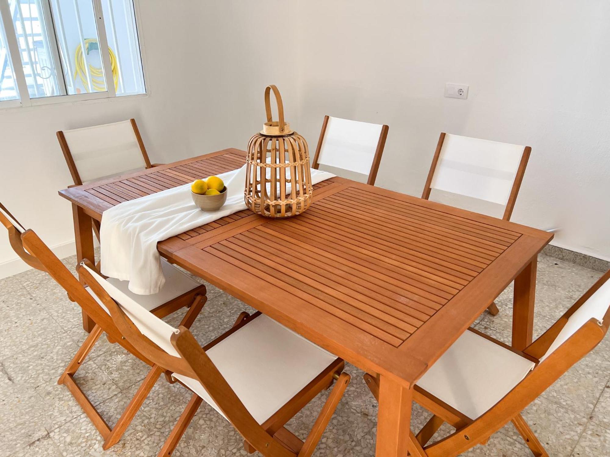 Rosaritohomes Madrigal de la Vera Luaran gambar