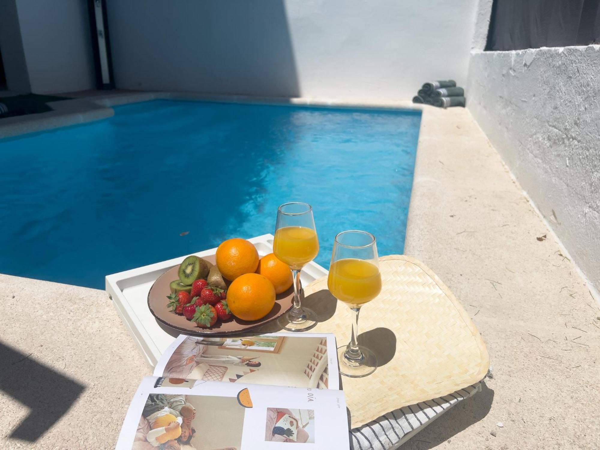 Rosaritohomes Madrigal de la Vera Luaran gambar